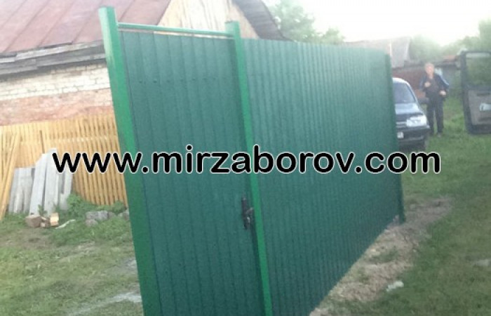 № 9006 Ворота и калитка из профнастила Томск